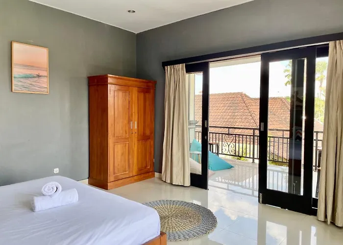 Surfers House Batu Bolong - Adults Only Canggu