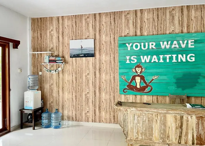 Surfers House Batu Bolong - Adults Only Auberge de jeunesse *