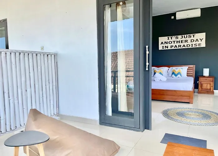 Auberge de jeunesse Surfers House Batu Bolong - Adults Only *