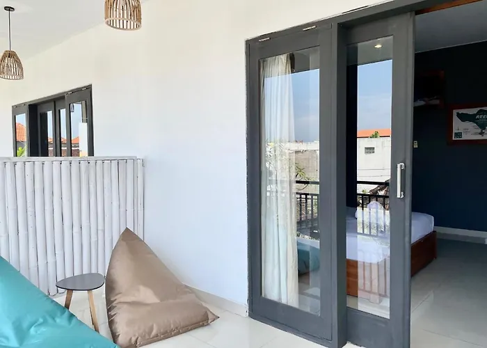 Auberge de jeunesse Surfers House Batu Bolong - Adults Only *